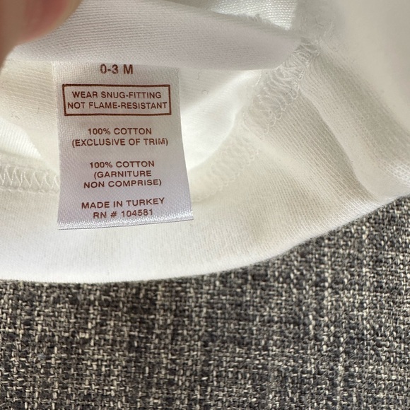 Restoration Hardware Newborn Hat - Picture 4 of 4